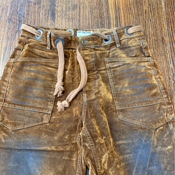 Free People "We The Free" Moxie flocked pull-on barrel jeans brown velvet - Picture 12 of 15